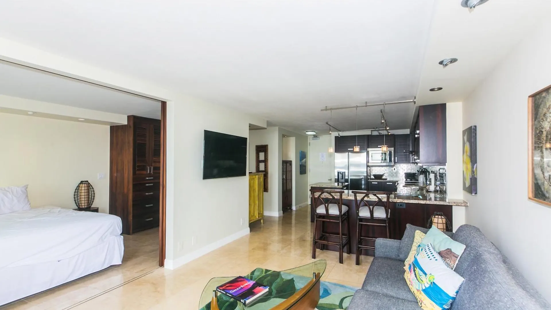 Ilikai Marina 1388 Apartment Honolulu